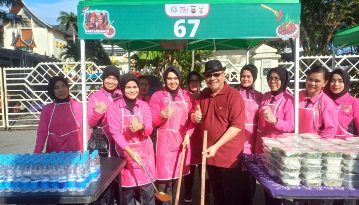 Ketua DPRD Sumbar Apresiasi Rekor MURI Rendang di HUT Bhayangkara, Berharap UMKM Maju dan Rakyat Sejahtera