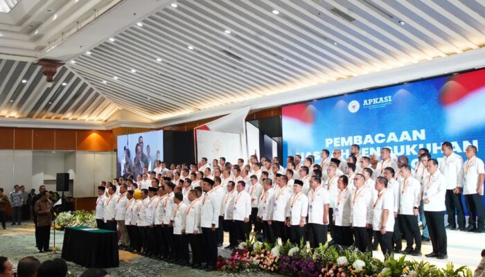 Bupati Tanah Datar Dikukuhkan Sebagai Wakil Sekjen Dewan Pengurus Apkasi Periode 2025-2030