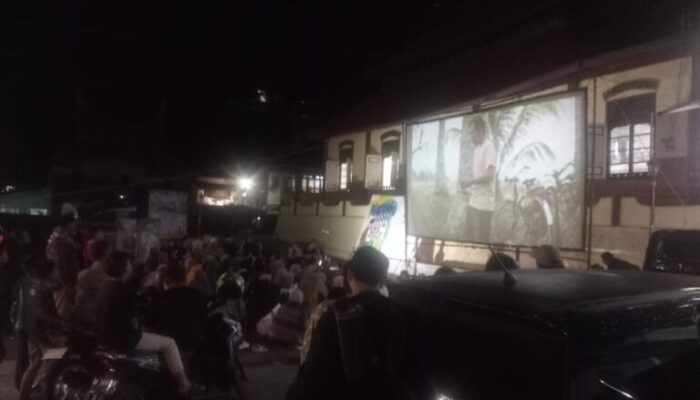 Maheff 2025 Putar Beberapa Film Budaya Sumbar dan Tanah Datar di Pelantaran Masjid Ishlah Nagari Pariangan