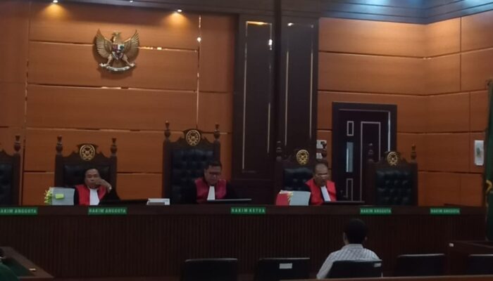 Hakim Tolak Eksepsi PH Terdakwa pada Sidang Lanjutan Dugaan Korupsi Penyalahgunaan KUR