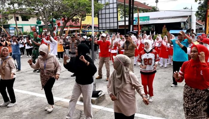 Meriahkan HUT RI ke-80, Kecamatan Sungai Tarab Gelar Acara Libatkan Masyarakat dari Berbagai Unsur