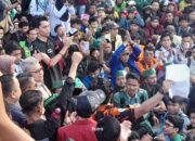 DPRD Sumbar Didatangi Ribuan Pengunjuk Rasa, Suasana Berlangsung Tertib dan Damai