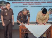 Sebagai Wujud Sinergi dan Komitmen Bersama, Kejati Sumbar dan Pemprov Sumbar Gelar MoU Bidang Hukum