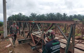 Pasca Bencana di Sumbar, 4 Jembatan Bailey Dibangun Personil Kodam XX/Tuanku Imam Bonjol