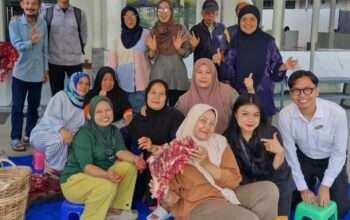 Berkah Idul Adha, Hotel Santika Premiere dan Hotel Amaris Padang Serahkan Hewan Kurban untuk Masjid Jihad Perak