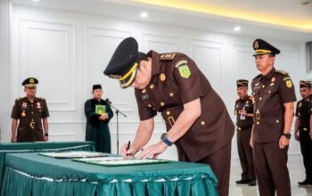 Mantan Kajari Sukabumi Dilantik Sebagai Asintel Kejati Sumbar. Dedie Tri Hariyadi: Asintel Jadi Garda Kedepan