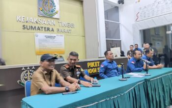Kejati Sumbar Resmi Tahan Mantan Bendahara UIN IB Padang
