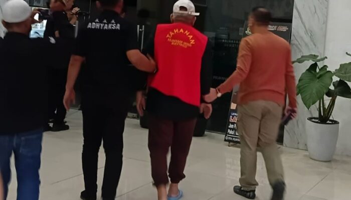 Yazerdion Yatim, Buronan Kasus Korupsi Pasar Atas Bukittinggi Ditangkap Kejaksaan