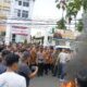 Sejumlah Mahasiswa yang Tergabung dalam SEMMI Datangi Kejati Sumbar Tuntut Tegakkan Keadilan
